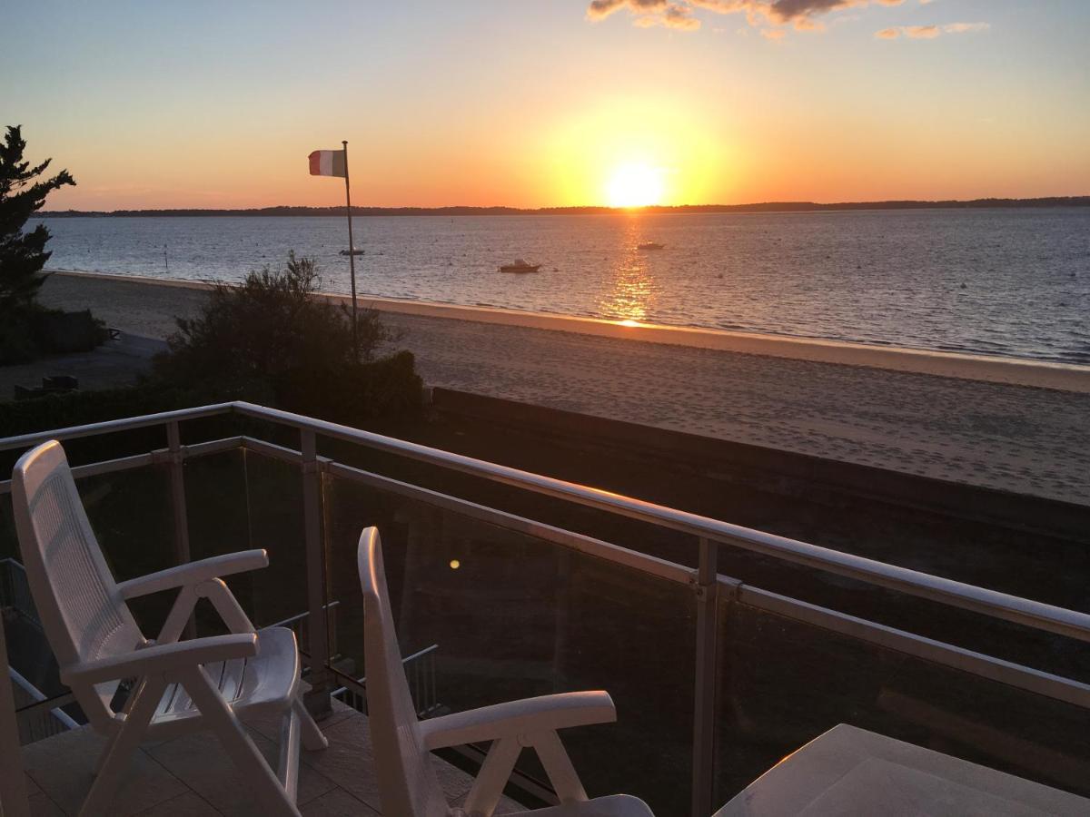 Appartement Arcachon Perreire Premiere Ligne Les Pieds Dans L Eau Vue Magnifique Sur Le Bassin Exterior photo